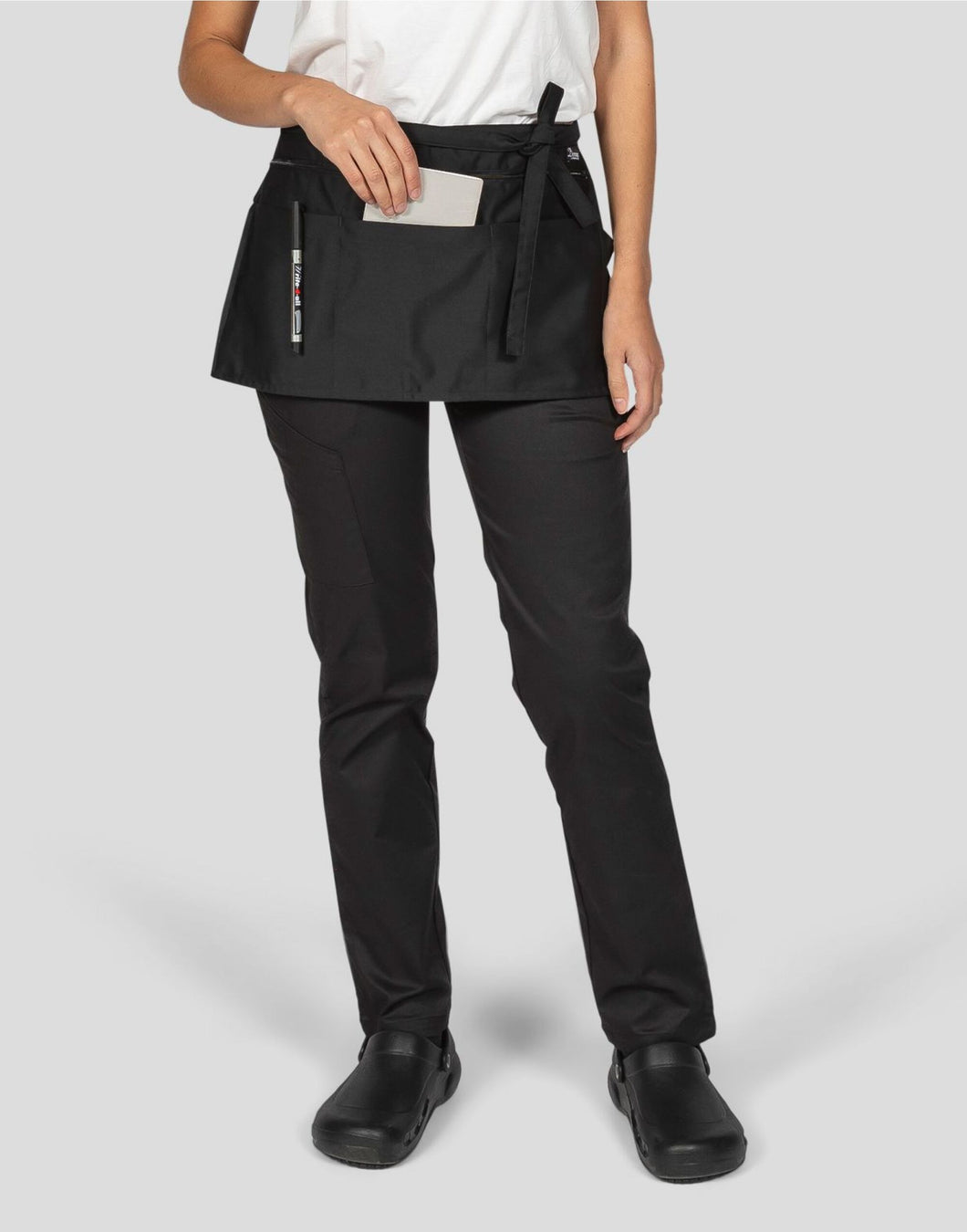 Dennys Full Zip Multi-Pocket Apron