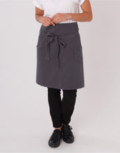 Lade das Bild in den Galerie-Viewer, Dennys &quot;Originals&quot; Waist Apron w Pockets
